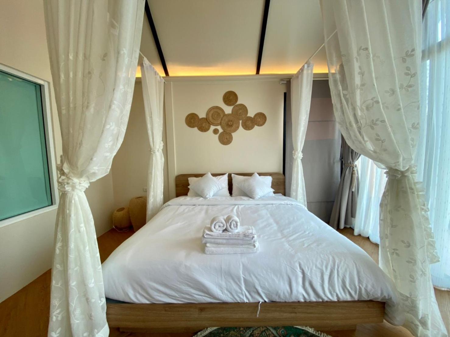 Baan Nai Baan Nok Resort Nakhonnajok Kültér fotó